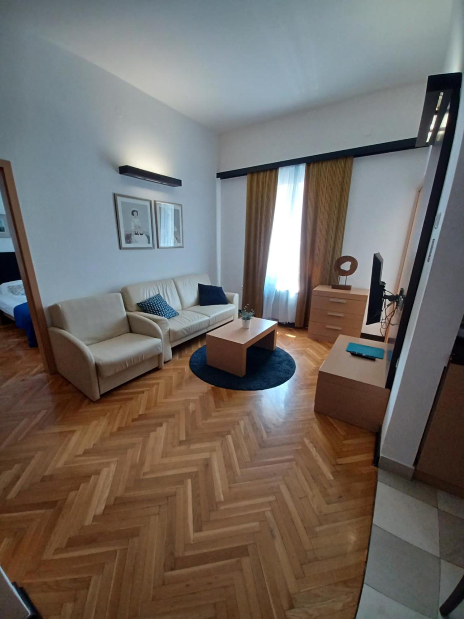 Apartment Aci Marina Cres Eksteriør billede