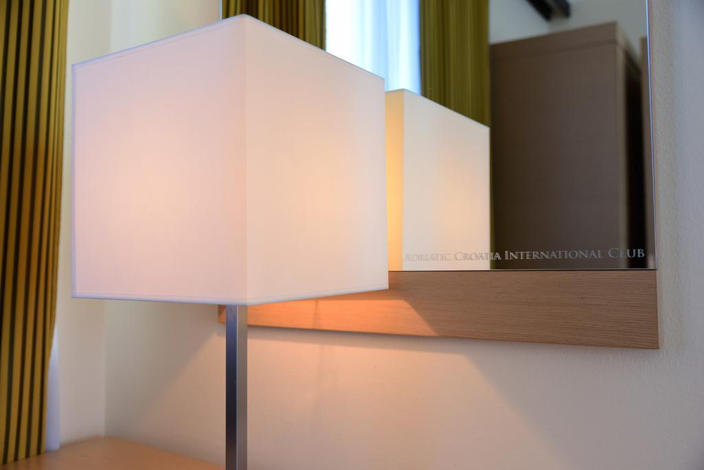 Apartment Aci Marina Cres Eksteriør billede
