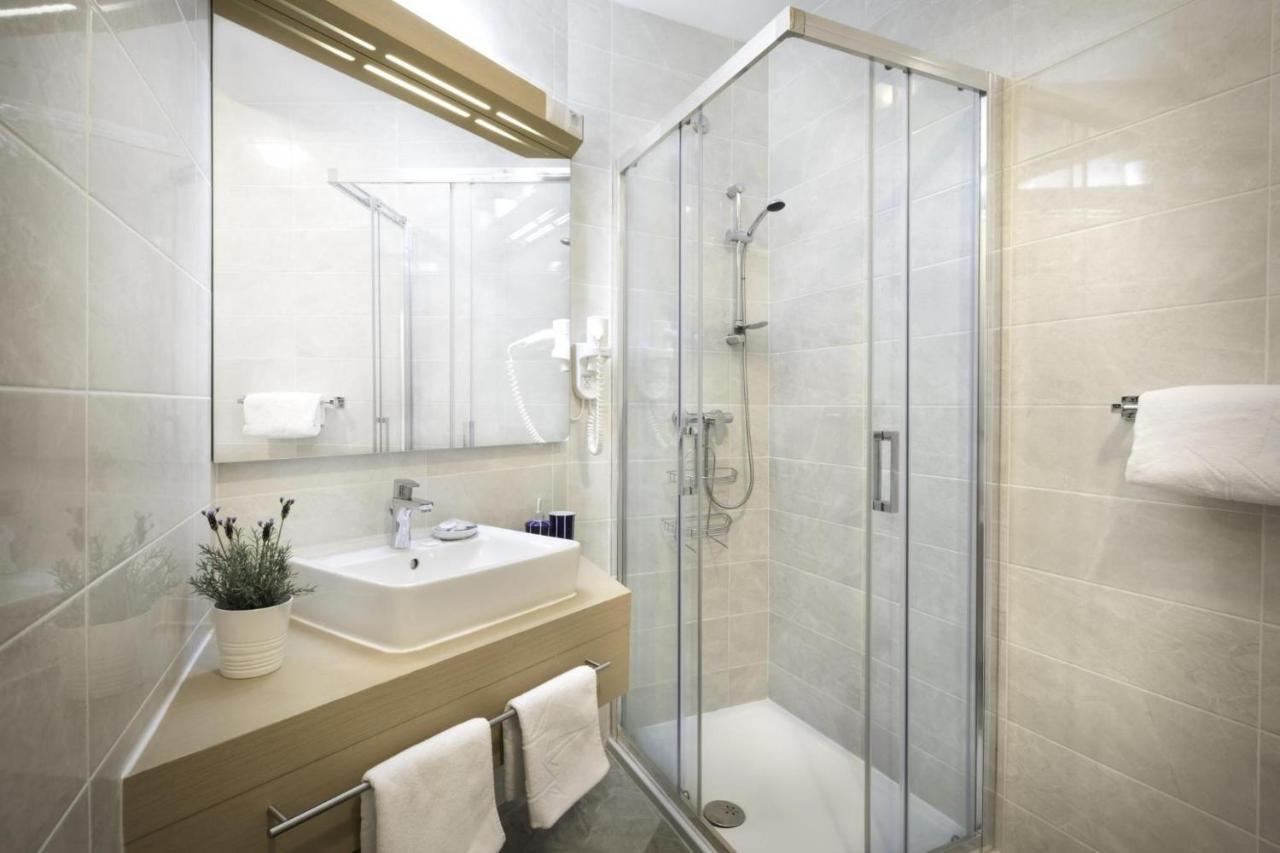 Apartment Aci Marina Cres Eksteriør billede