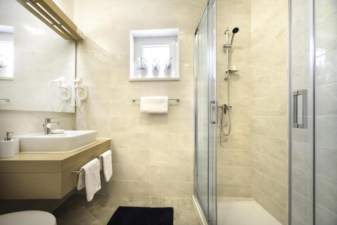 Apartment Aci Marina Cres Eksteriør billede