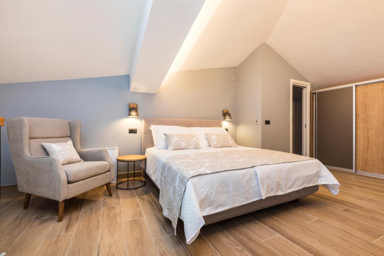 Apartment Aci Marina Cres Eksteriør billede